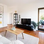 Spacious & Bright With Ocean Views Balcony